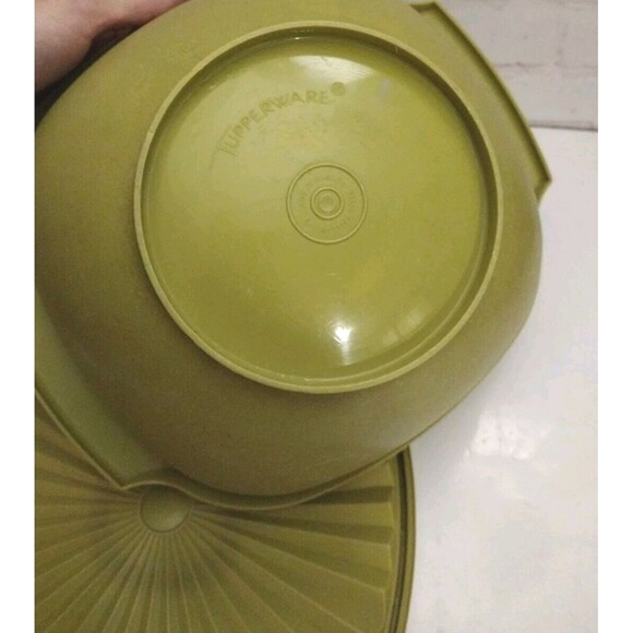 Vintage TUPPERWARE Bowl & Lid 858-1 Green Avocado 70s Retro MCM Servalier 9” - Picture 7 of 7
